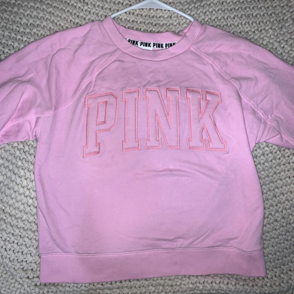 pink vs crew neck